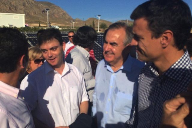 Pedro Sánchez y Salvador Santa: restituir las ayudas a las fotovoltaicas, conclusión de la autovía y Plan de Reindustrialización para Yecla - 1, Foto 1