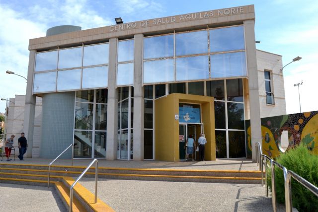 Normalidad en la primera semana de la campaña de vacunación contra la gripe en Águilas - 1, Foto 1