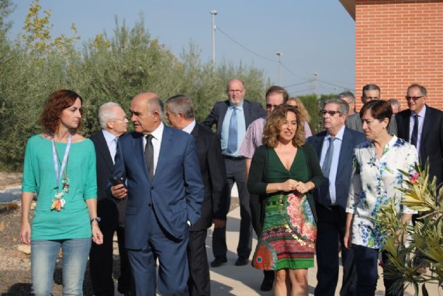 Alberto Garre muestra su apoyo a Proyecto Hombre - 1, Foto 1