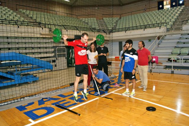 Los jugadores se someten a unos test para medir la velocidad, fuerza y potencia - 2, Foto 2