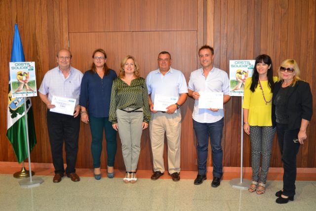 El Ayuntamiento colabora con Cáritas, Cruz Roja y Amor por Amor a través de la “Cesta de la compra solidaria” - 1, Foto 1