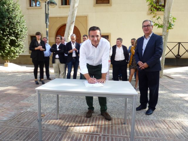 Tovar y los candidatos a las alcaldas de los principales municipios de la Regin firman el Cdigo tico socialista por la transparencia y contra la corrupcin - 19