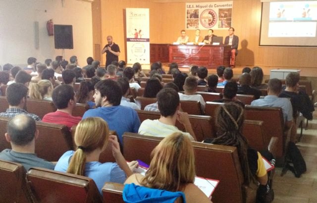 La Comunidad ofrece formación en comercio y marketing ´online´ a 800 alumnos de Secundaria y de Formación Profesional de la Región - 1, Foto 1