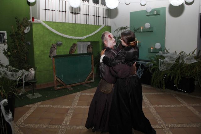 Un recorrido terrorífico por la Casa de los Duendes con el 'Baile de las Ánimas' congregó a centenares de persona durante el fin de semana - 3, Foto 3