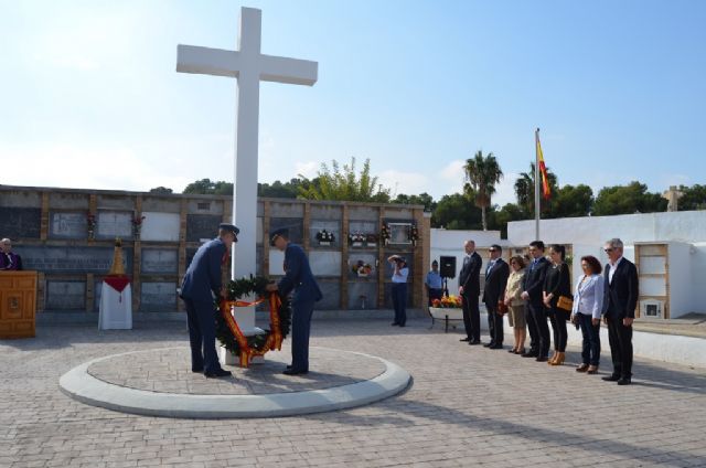 La AGA rindió homenaje a los Caídos en el cementerio de San Javier - 2014 - 2, Foto 2