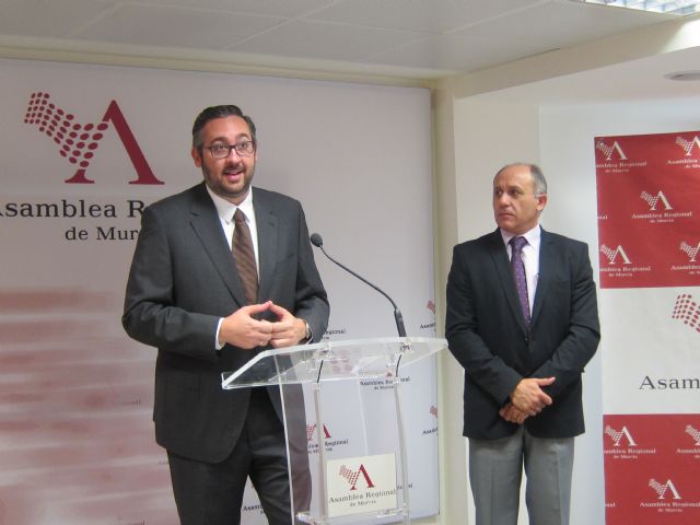 Víctor Martínez: Los Presupuestos de 2015 aportan herramientas a los ayuntamientos para crear empleo - 1, Foto 1