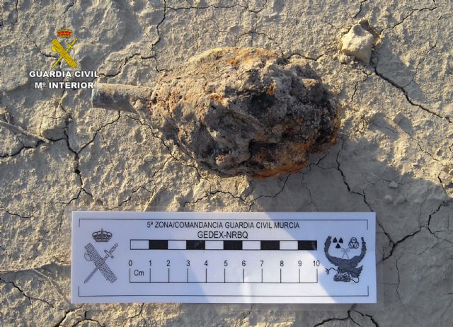 La Guardia Civil neutraliza y destruye cuatro artefactos explosivos muy peligrosos - 1, Foto 1