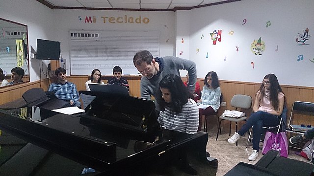 Éxito del curso de Interpretación Pianística “Alexander Kandelaki” - 1, Foto 1
