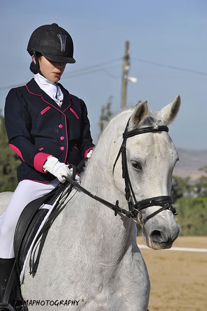 La totanera Mari Carmen Tudela Soto subió al podium en el Campeonato de Doma Clásica de la Región de Murcia, Foto 3