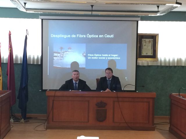 El Ayuntamiento de Ceutí y Telefónica colaborarán para llevar la fibra óptica a todo el municipio - 1, Foto 1