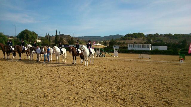 La totanera Mari Carmen Tudela Soto subi al podium en el Campeonato de Doma Clsica de la Regin de Murcia - 3