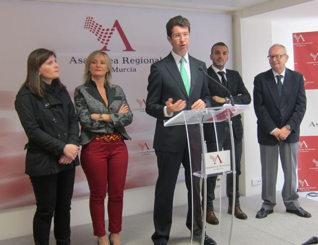 Juan Carlos Ruiz asegura que las cuentas de su Consejería permitirán cumplir el compromiso del Gobierno regional con la economía productiva - 1, Foto 1