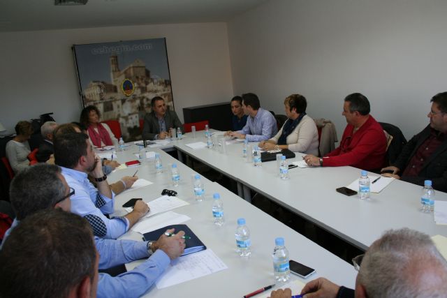 Partidos políticos y agentes sociales diseñan estrategias para el fomento del empleo en Cehegín - 2, Foto 2
