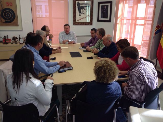 Nuevas reuniones con más colectivos del municipio para analizar el nuevo impulso a la regeneración de Portmán - 1, Foto 1