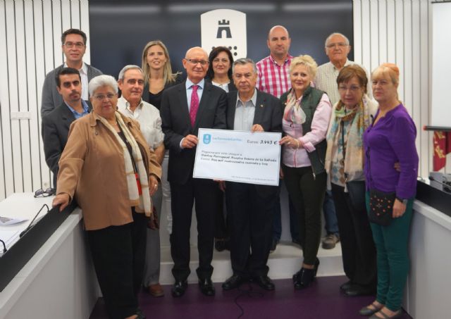 Entregadas a Cáritas y a las peñas festeras las recaudaciones de las sueltas de vaquillas de las Fiestas Patronales 2014 - 2, Foto 2