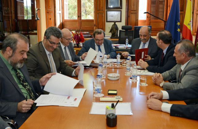 La Universidad de Murcia colaborará con abogados y notarios en el campo de la investigación forense - 2, Foto 2