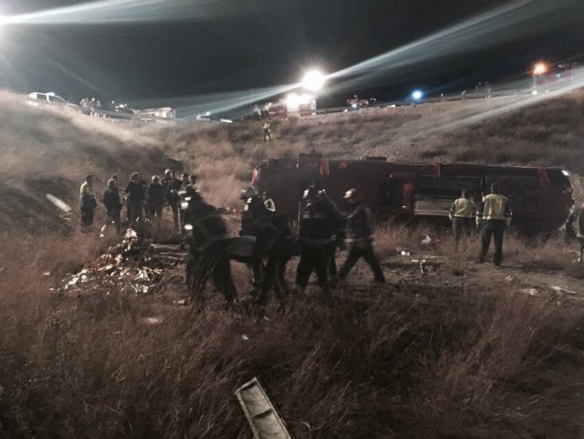 12 fallecidos en un accidente de autobús en la Venta del Olivo (Cieza) - 1, Foto 1