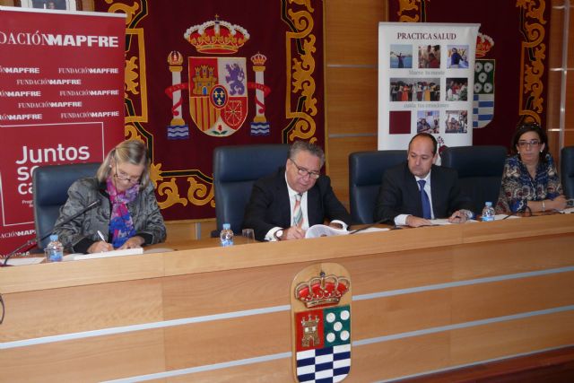 El Ayuntamiento de Molina de Segura y AFESMO firman un convenio - 2, Foto 2