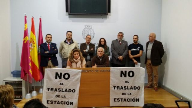 La mayoría de los partidos políticos locales suscriben un acuerdo político de mantenimiento de la estación en su actual emplazamiento tras las próximas elecciones - 1, Foto 1