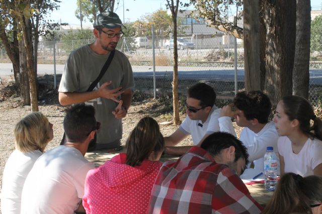 Alumnos de la UCAM visitan los huertos ecológicos - 2, Foto 2