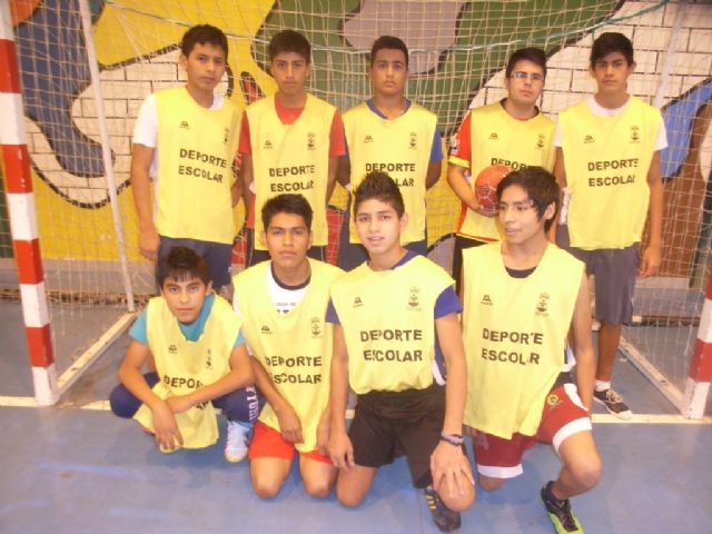 La Concejalía de Deportes pone en marcha la Fase Local de Fútbol Sala Juvenil masculino y Cadete femenino de Deporte Escolar, Foto 4