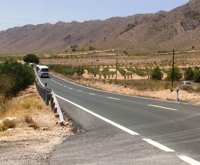 El Ministerio de Fomento licita las obras para la construcción de la rotonda que facilitará el acceso a la Hoya Torres - 1, Foto 1