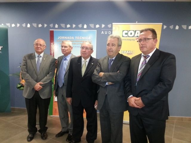 Agricultores de Cieza analizan en una jornada técnica la viabilidad del caqui y el cerezo como cultivos alternativos al melocotón - 1, Foto 1