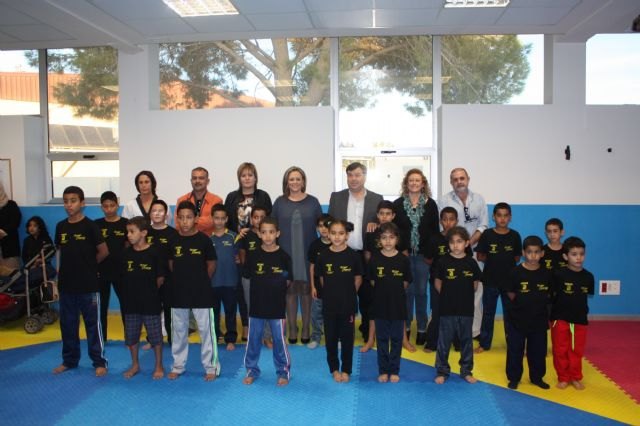 Puesta en marcha de un curso de taekwondo dirigido a menores de origen extranjero residentes en Torre Pacheco - 1, Foto 1