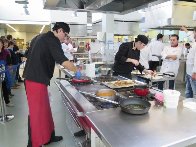 10 cocineros aspiran al ttulo mejor joven cocinero de la Regin de Murcia, Foto 2