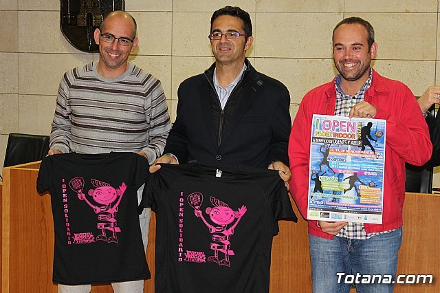 Padel Indoor Open the I is presented for associations "D'Genes" and "AELIP", Foto 2