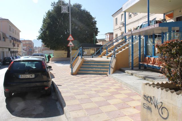 Servicios finaliza las actuaciones de mejora en el acceso al Centro de Especialidades de Jumilla - 1, Foto 1