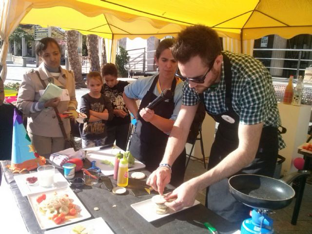 El Ayuntamiento de Ceutí se adhiere a la Estrategia de Promoción de la Salud y Prevención en el Sistema Nacional de Salud - 1, Foto 1