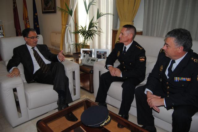 El delegado del Gobierno recibe al nuevo Comisario de Cartagena - 2, Foto 2
