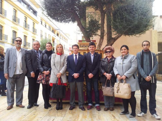San Clemente estrena en la procesión del lunes el dorado y policromado de su trono - 1, Foto 1