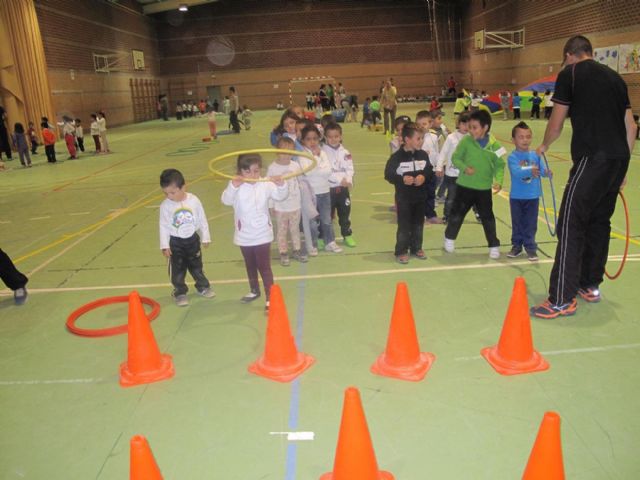 Fiesta en el Pabellón de Santa Lucía para clausurar las Olimpiadas Infantiles - 5, Foto 5