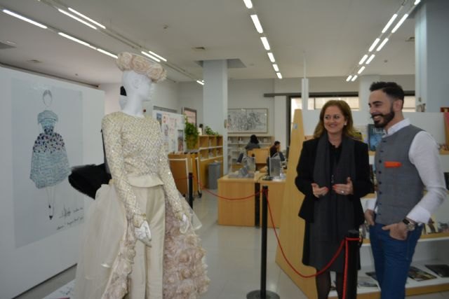 Cultura combina literatura, música, cine y moda en una exposición en la Biblioteca Regional - 1, Foto 1