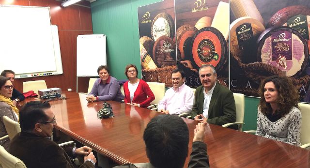 González Tovar afirma que Jumilla necesita un nuevo Gobierno Regional que apoye sus sectores económicos - 1, Foto 1