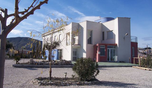 El Ayuntamiento reconoce la labor de la Asociación Betania en el día de su 25 aniversario - 1, Foto 1