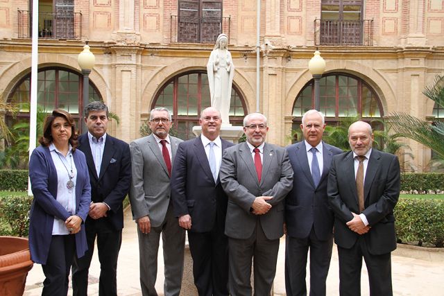 Los estudiantes de la UCAM podrán hacer prácticas en los hospitales de Vinalopó y Torrevieja - 1, Foto 1