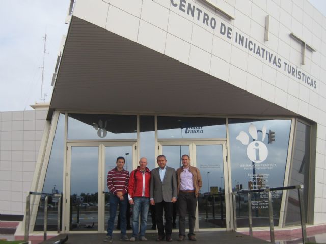 Deportistas canadienses visitan San Pedro del Pinatar como posible destino de entrenamiento - 1, Foto 1