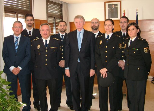 El embajador de Países Bajos visita la Jefatura Superior de Policía - 1, Foto 1
