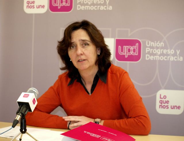 UPyD dice que quienes están desbordados son Garre y todo su Gobierno por el fiasco de Corvera - 1, Foto 1