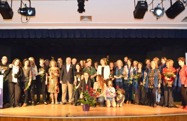Águilas conmemora el Día Internacional para la Eliminación de la Violencia contra la Mujer - 1, Foto 1