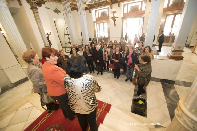 Las amas de casa de Abarán conocen los tesoros de Cartagena - 3, Foto 3