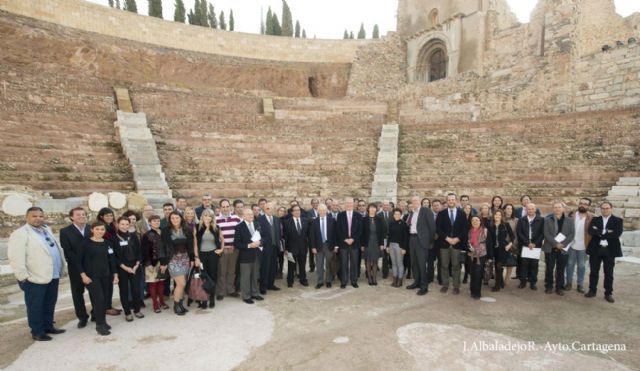 Expertos europeos enseñan a gestionar la diversidad en la economía local - 1, Foto 1