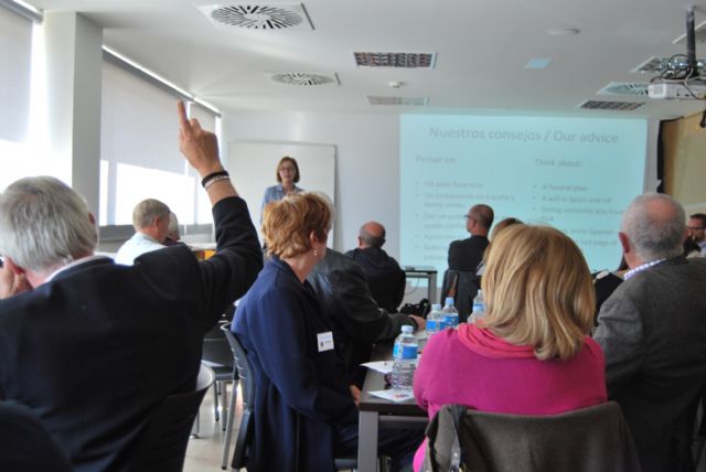 Cartagena apoya al colectivo inglés de la mano de Conexiones - 1, Foto 1