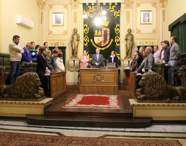 El Pleno del Ayuntamiento expresa su condena unánime contra la Violencia de Género a través de una Declaración Institucional contra esta lacra social - 1, Foto 1