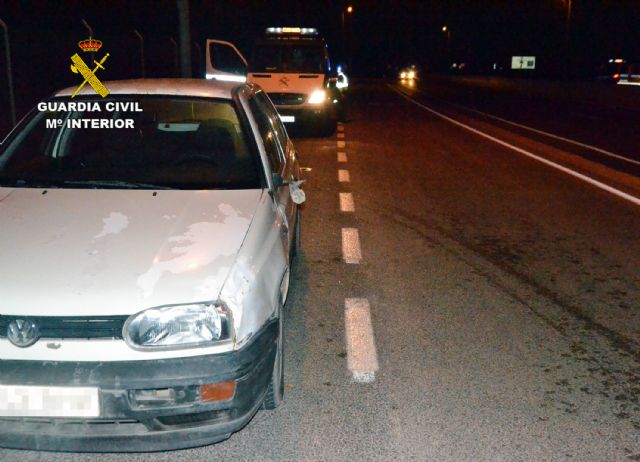 La Guardia Civil detiene a una conductora por circular en sentido contrario y ocasionar varios accidentes - 3, Foto 3