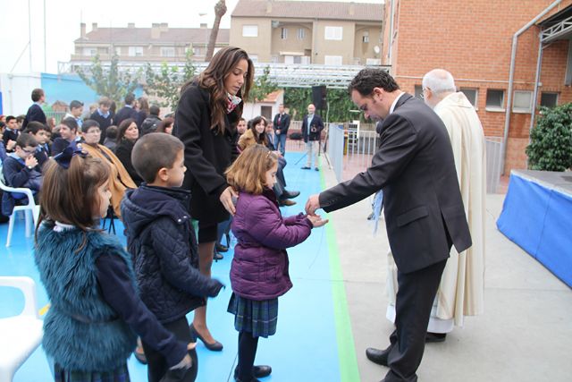 Los alumnos del Colegio San Vicente de Paúl celebran hoy el Día de la Medalla Milagrosa - 1, Foto 1