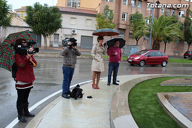 Totana dedica la rotonda existente junto a la rambla de Las Peras, en la avenida Juan Carlos I, al ex presidente del Gobierno 
